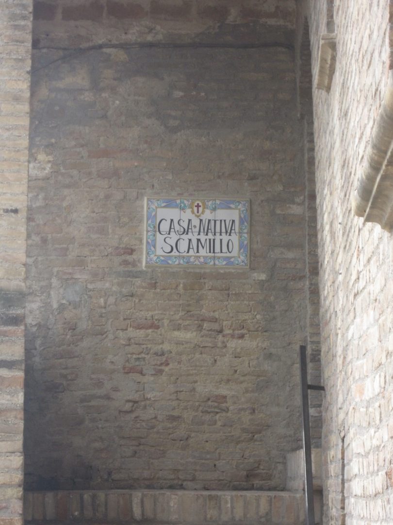 Saint Camillus de Lellis's birthplace, Bucchianico (2).jpg